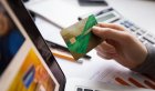 В России назвали отрасли со средними зарплатами свыше 500 тысяч рублей