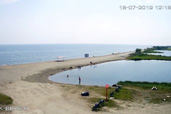Берег Байкала, городской пляж, Северобайкальск