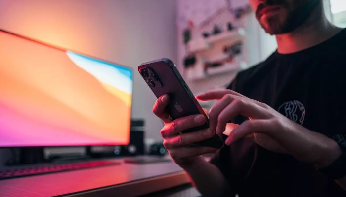 Усольчанка, пытаясь устроиться на работу, наткнулась на мошенников