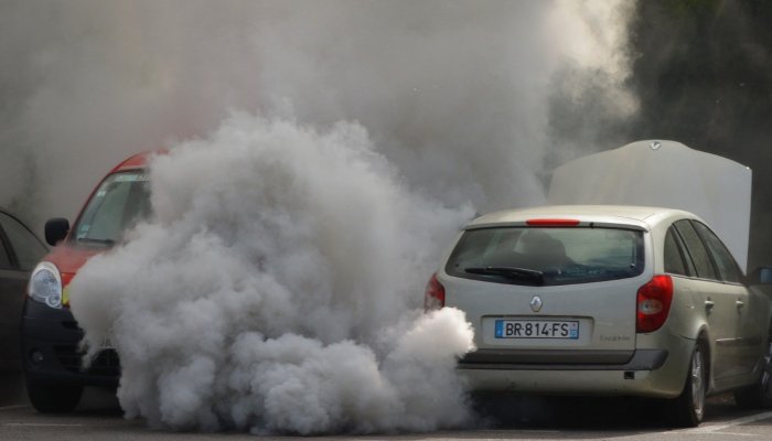 В Приангарье два человека погибли, прогревая автомобили