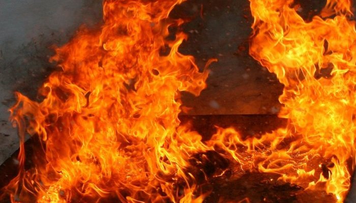 4 марта в Иркутске загорелся троллейбус
