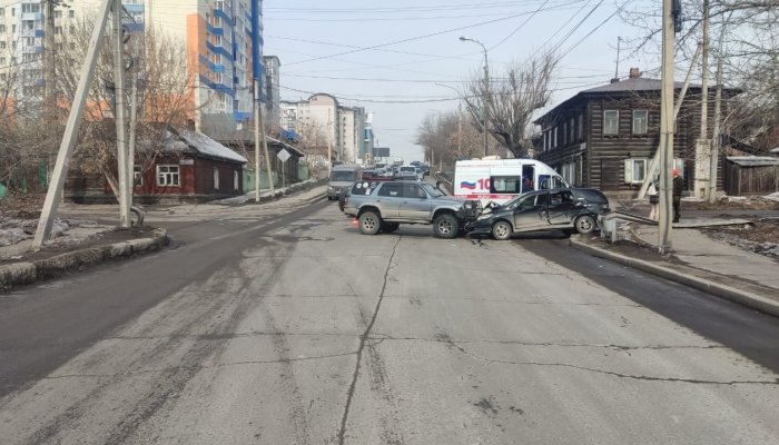 За прошедшую неделю в Иркутске и Иркутском районе произошло 16  ДТП