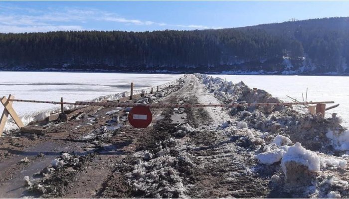 Ледовую переправу закрыли на реке Киренге в Киренске