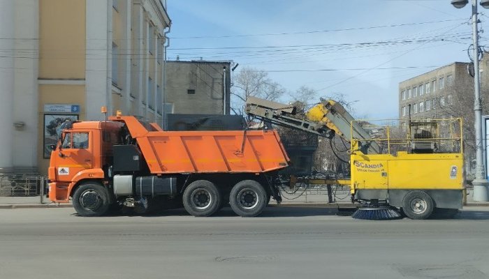 В выходные дни в Иркутске велась активная уборка улиц