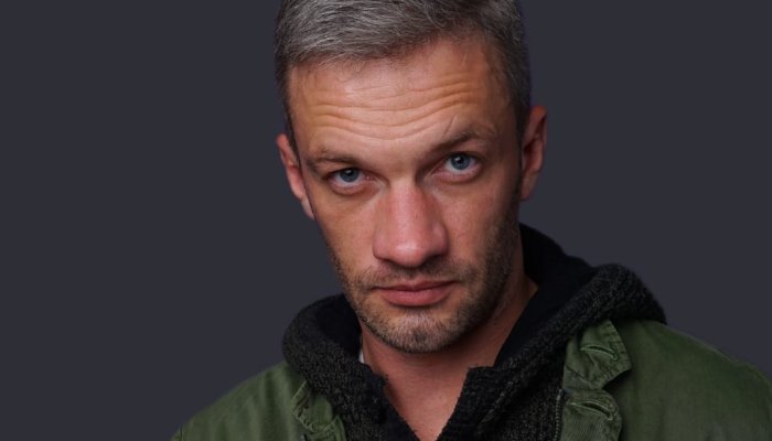 Улан-удэнский актер Владимир Барташевич сыграет в новом комедийном сериале ТНТ от сценариста из Бурятии