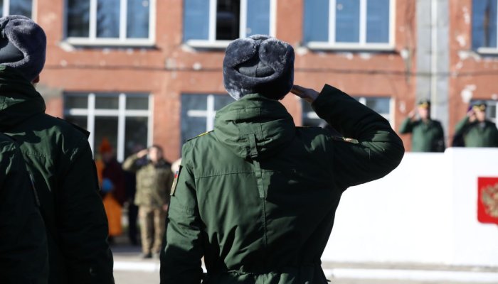 Около трех тысяч срочников из Приангарья отправятся в армию в весенний призыв