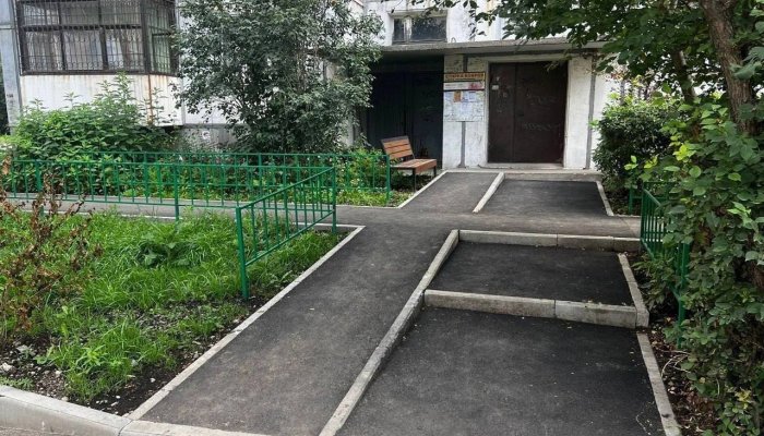 В Иркутске отремонтируют 24 двора