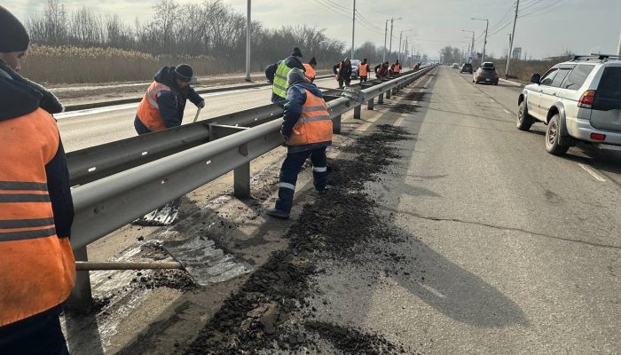 В выходные дни в Иркутске проводили комплексную уборку