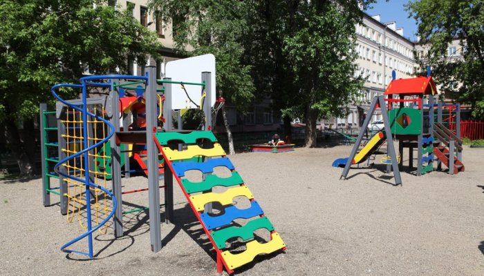 В Правобережном округе Иркутска отремонтируют около 50 дворов