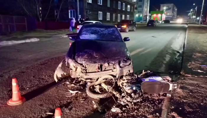 В Тайшетском районе двое подростков попали в аварию