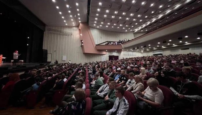 Более 3,5 тысячи иркутян посмотрели спектакль о проблеме наркомании