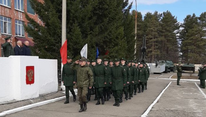 В Приангарье первых призывников проводили к месту службы