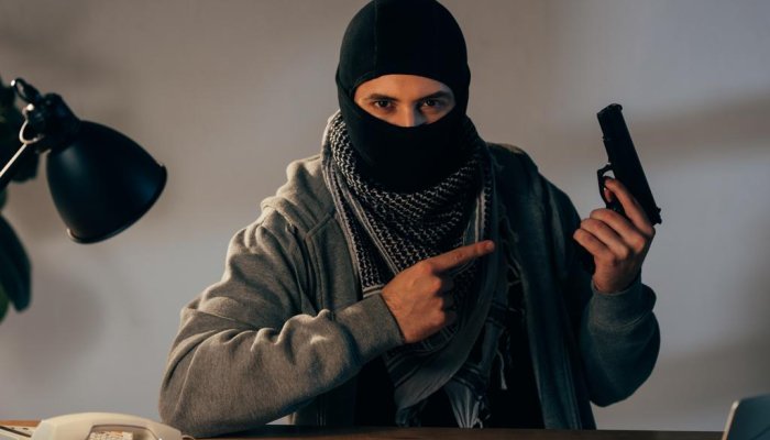 В Иркутске мужчина подозревается в оправдании терроризма и склонении к насилию
