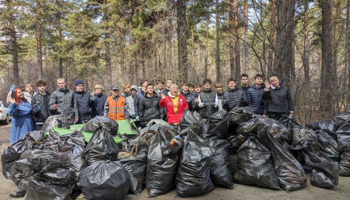 В «Кайском бору» и на реке Большая Кузьмиха прошли субботники