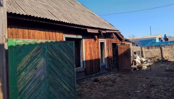 Трое мужчин спасли пенсионерку на пожаре в Братском районе