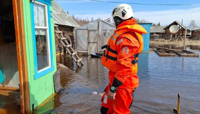 В Катангском районе подтопило 16 жилых домов