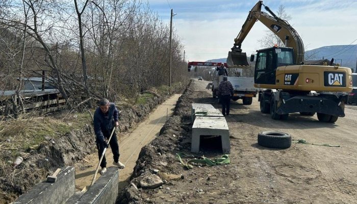 После обращения местных жителей в Бодайбо отремонтировали дорогу