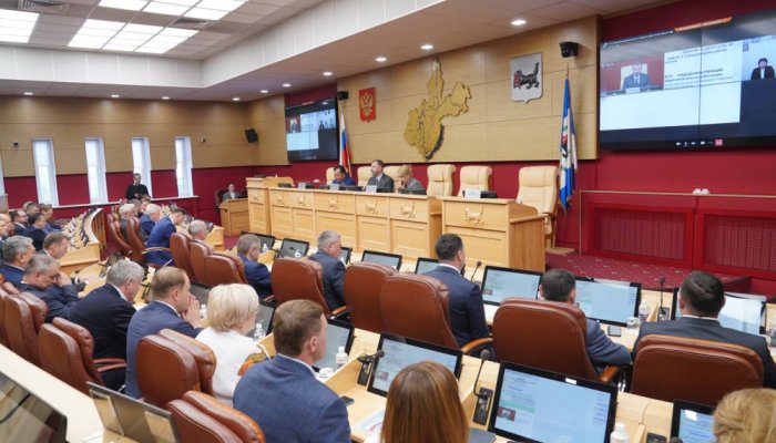 В Приангарье начала работу 11 сессия заксобрания