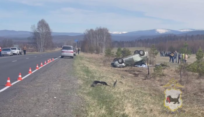 Один человек погиб и четверо пострадали в ДТП в Слюдянском районе