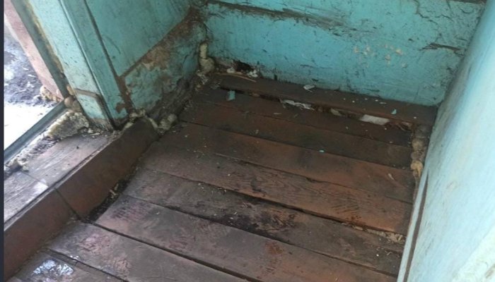 В Иркутске женщине выплатили компенсацию за травму в подъезде