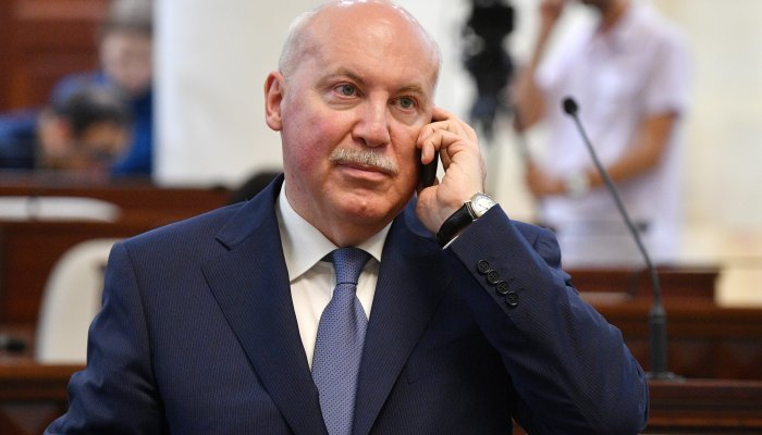 ЕС ввел санкции против экс-губернатора Приангарья Дмитрия Мезенцева