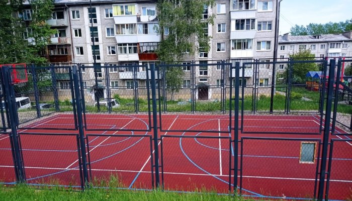 В Иркутске идет обустройство спортивных площадок