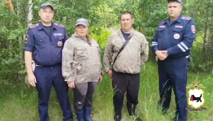 В Усольском районе полицейские нашли заблудившихся сборщиков ягоды