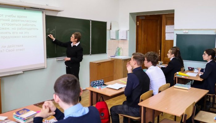 20 педагогов Приангарья получат премию губернатора