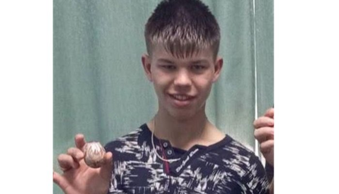 В Иркутске полиция разыскивает 16-летнего Юрия Мунхажеева