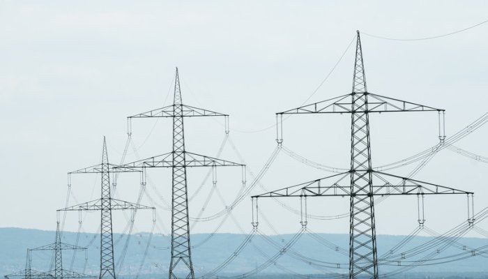 Четыре тысячи домов в Иркутском районе не подключают к электросетям