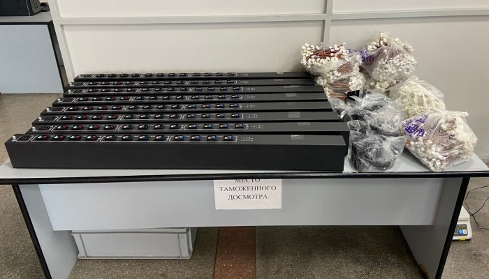 Иркутская таможня изъяла у иностранца оборудование для майнинга