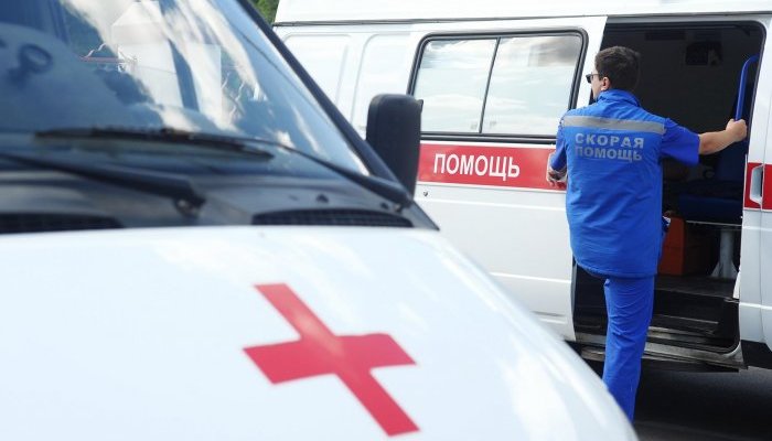 В Саянске главврача больницы сняли с должности за просрочку оплаты по контрактам