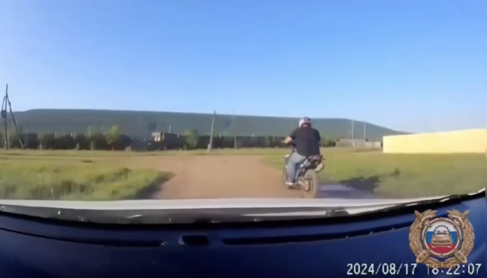 Пьяный мотоциклист устроил погоню в Жигалово