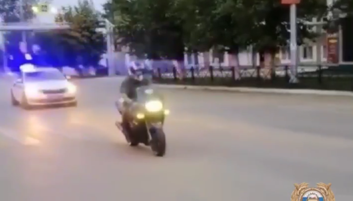 Лихач устроил погоню с полицией в Эхирит-Булагатском районе
