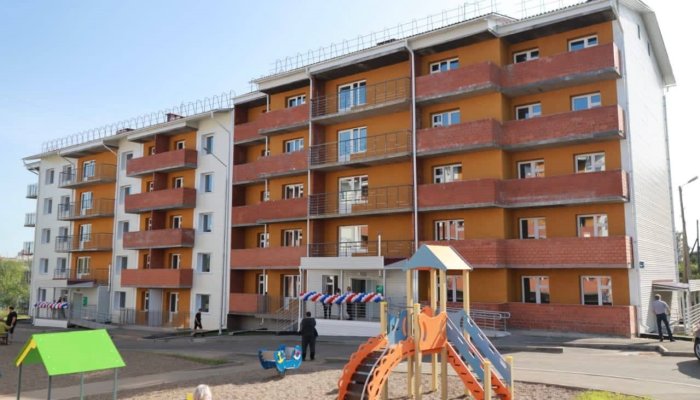 73 семьи из Братска переселили из ветхого и аварийного жилья в новые квартиры