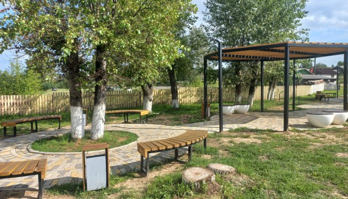Новую зону отдыха создали в поселке Кежемский Братского района