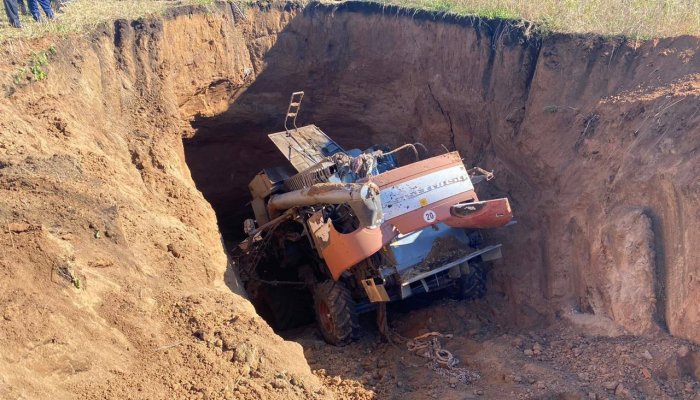 В Нукутском районе рабочий погиб в карстовой воронке