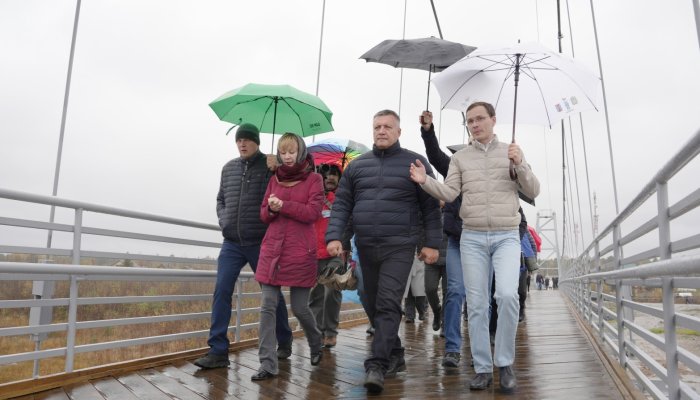 В Слюдянском районе достроили мост через реку Снежная