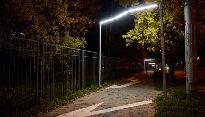 На общественном пространстве на Лермонтова подключили подсветку