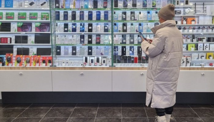 В шесть раз чаще покупать смартфоны с оплатой по частям в Прибайкалье