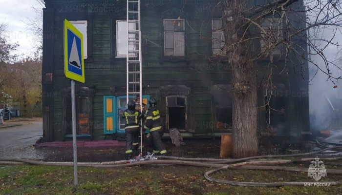 Два пожара в жилых домах случились накануне в Иркутске