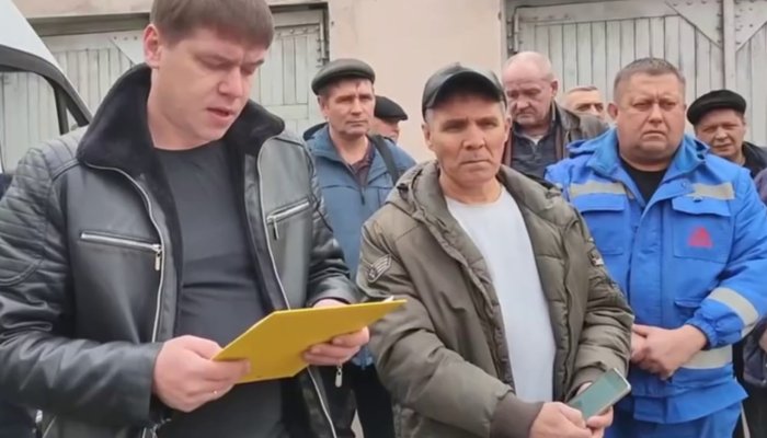 Водители Иркутской станции скорой помощи записали видеообращение к президенту (Видео)
