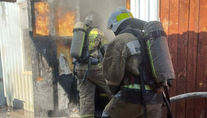 Пожар произошел в ТК «Хамелеон» в Усолье-Сибирском