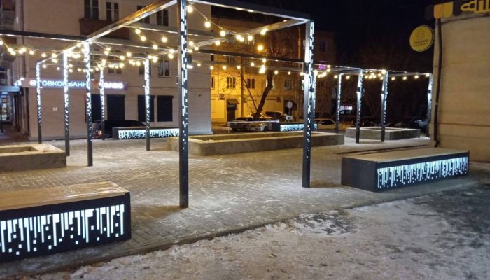 Общественное пространство благоустроили на улице Депутатской в Иркутске