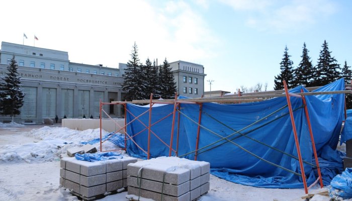 В Иркутске завершаются работы по восстановлению мемориала «Вечный огонь»