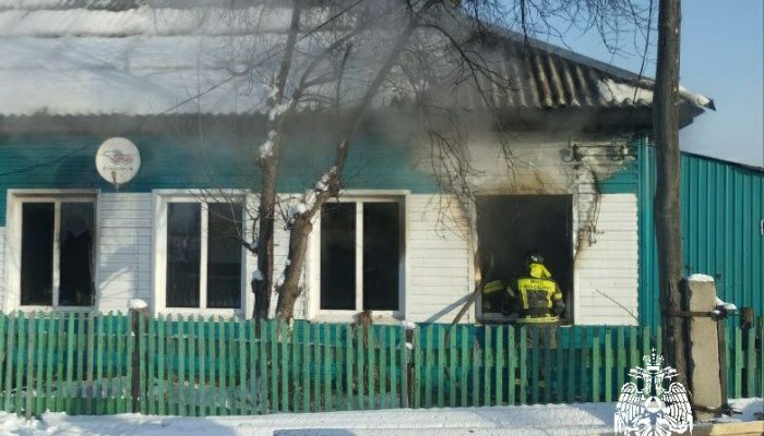 Семилетний мальчик погиб на пожаре в Зиме