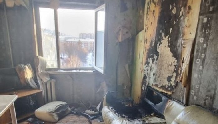 Мужчина и два ребенка отравились угарным газом на пожаре в Иркутске