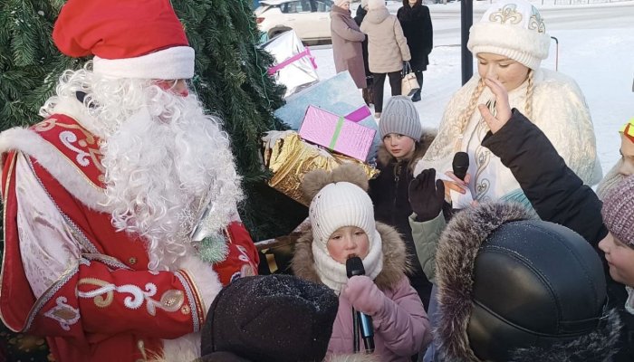 В Приангарье на благоустроенных по проекту «Жильё и городская среда» территориях открыты новогодние пространства