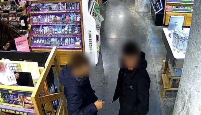 В Иркутске четверо мужчин подрались возле магазина