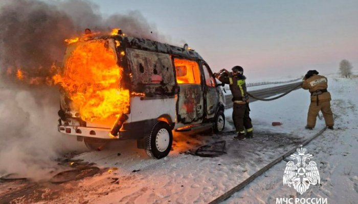 Автомобиль скорой горел на трассе «Иркутск-Баяндай»